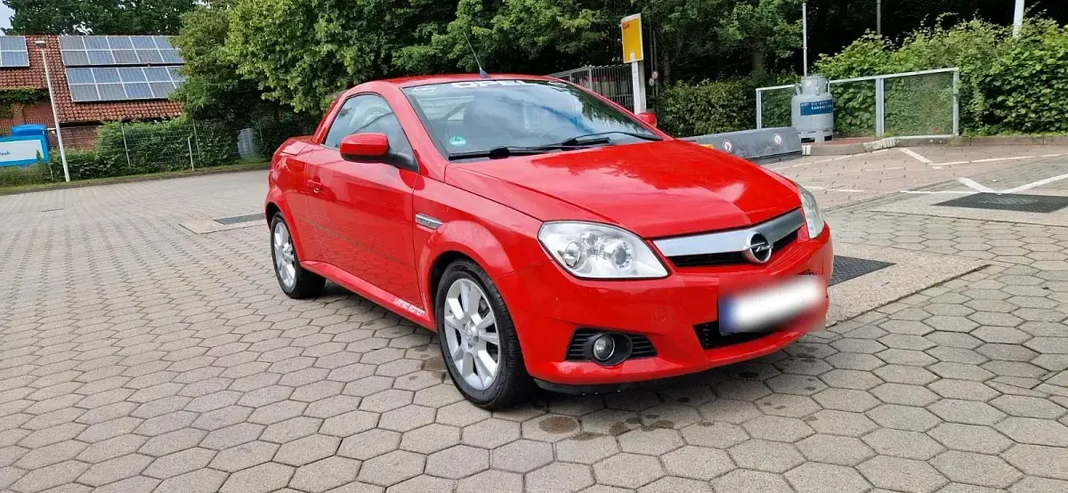 Gebraucht Opel Tigra 90 PS (66 kW) 2006 Rot Cabrio