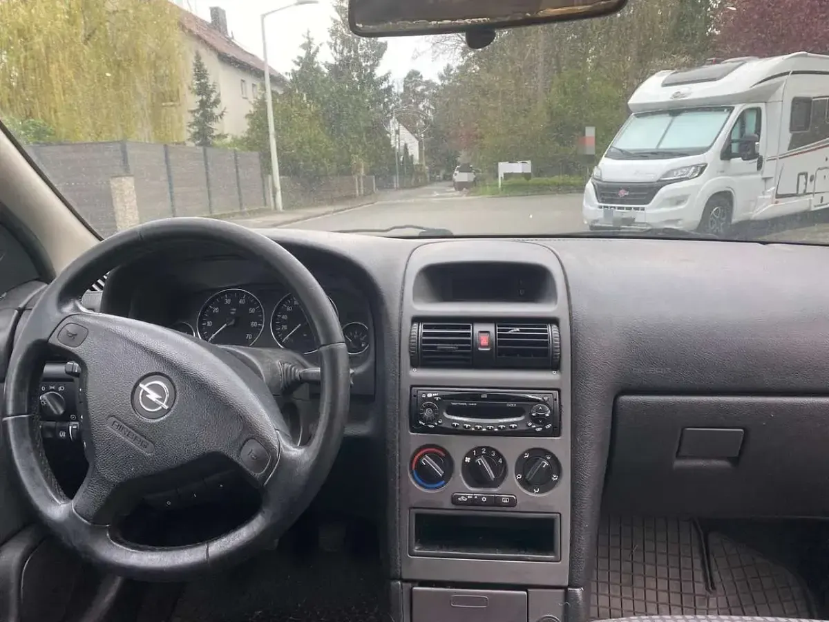 Gebraucht Opel Astra 101 PS (74 kW) 2003 Blau Kombi