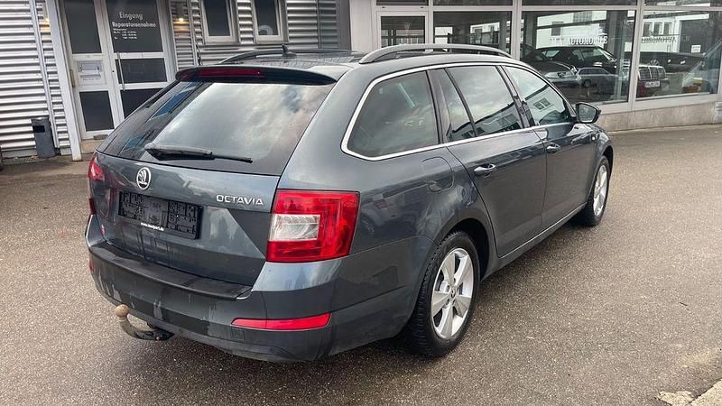 Gebraucht Skoda Octavia 110 PS (80 kW) 2015 Grau Kleinwagen