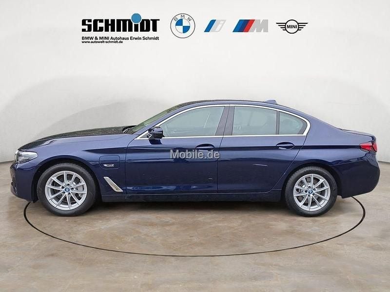 Gebraucht BMW 520 204 PS (150 kW) 2022 Blau Limousine