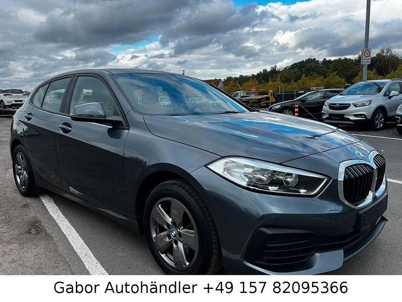 Grau Gebraucht 2020 BMW 116 Advantage Kleinwagen | 11.990 € (Fairer Preis) - Bild 1/4
