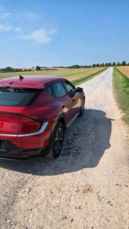 Gebraucht Kia EV6 125 kW (170 PS) 2022 Rot SUV