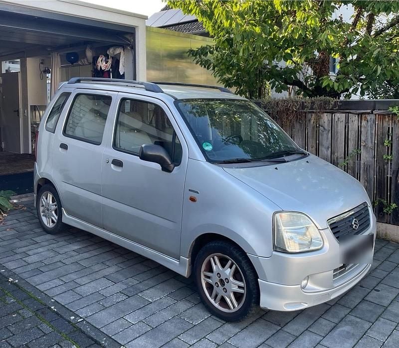 Silber Gebraucht 2003 Suzuki Wagon R+ Kombi | 650 € (Guter Preis) - Bild 1/4