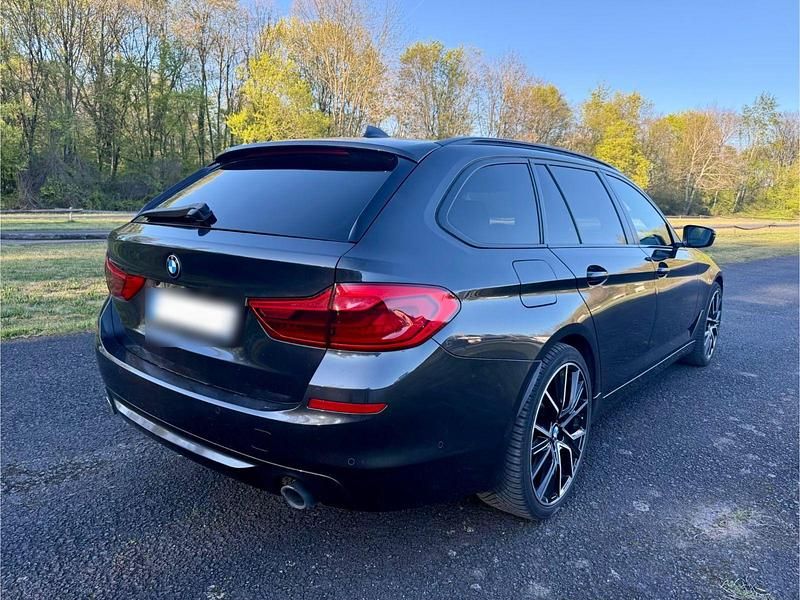 Second-hand BMW 520 184 CP (135 kW) 2019 Maro Break