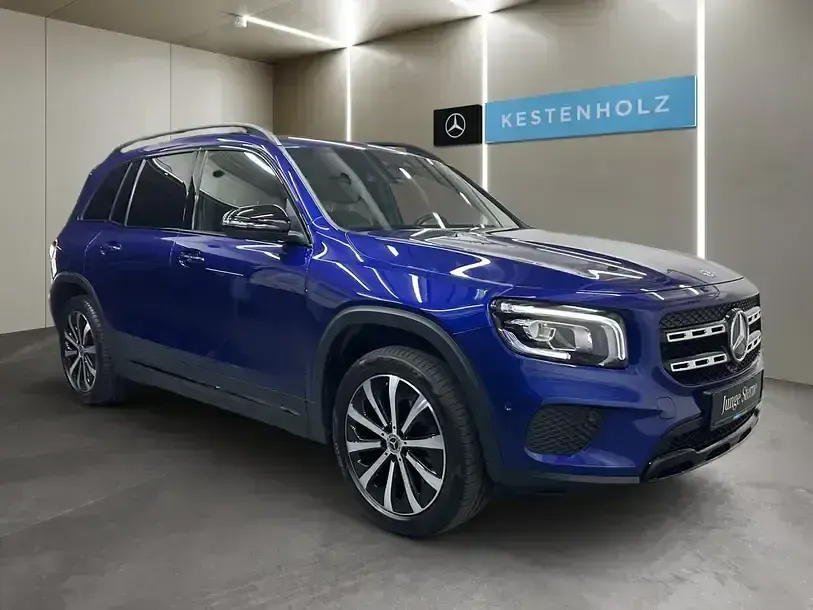 Gebraucht Mercedes GLB200 Night 163 PS (119 kW) 2021 Blau SUV