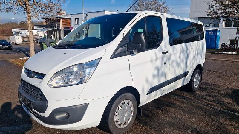 Gebraucht Ford Transit Custom Trend 105 PS (77 kW) 2017 Weiß Van / Kleinbus