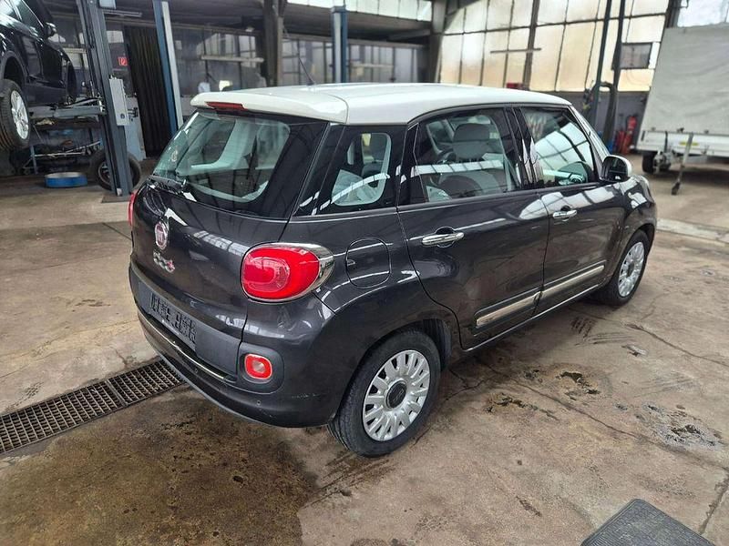 Gebraucht Fiat 500L Pop Star 95 PS (69 kW) 2017 Colore esterno Van / Kleinbus