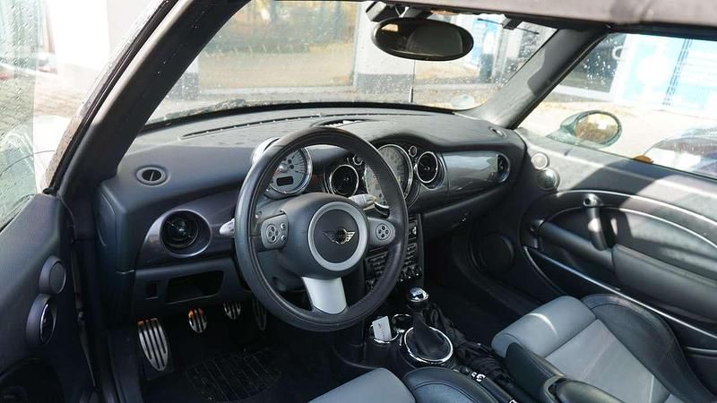 Gebraucht Mini Cooper S Cabriolet 170 PS (125 kW) 2007 Sparkling silver metallic Cabrio