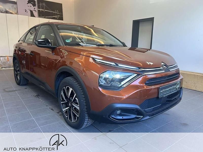 Gebraucht Citroën C4 Feel 100 kW (136 PS) 2021 Lackierung pulsorange/typ aus Kombi