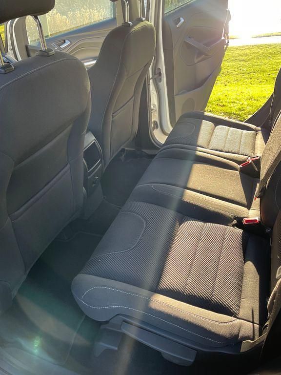 Gebraucht Ford Kuga Trend 150 PS (110 kW) 2014 Weiß SUV