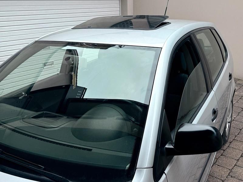 Gebraucht VW Polo 55 PS (40 kW) 2002 Grau Kleinwagen