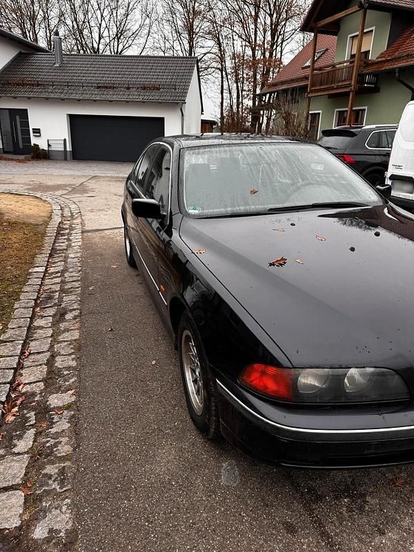 Gebraucht BMW 520 150 PS (110 kW) 1998 Schwarz Limousine