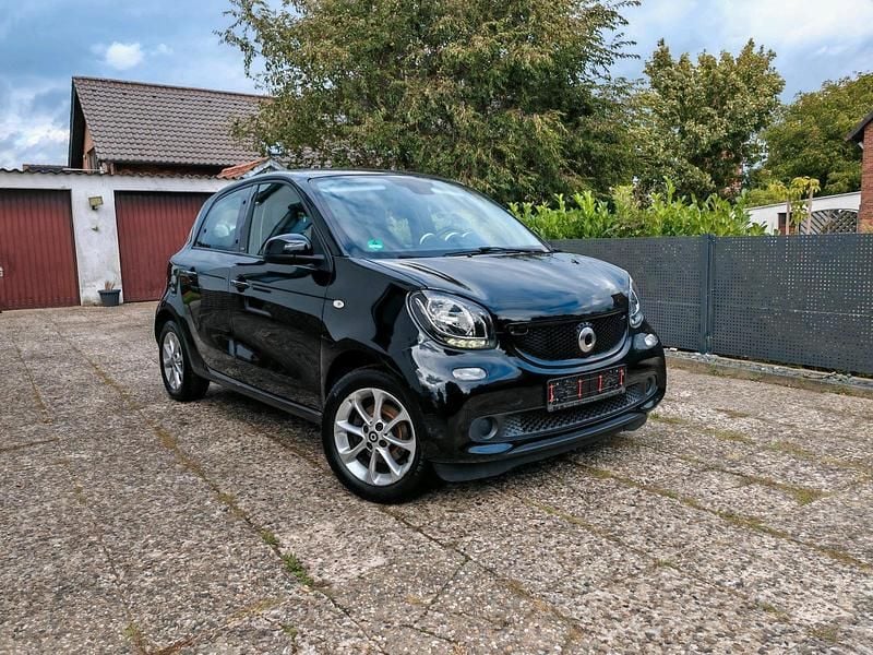 Schwarz Gebraucht 2015 Smart ForFour Kleinwagen | 7.200 € (Etwas zu teuer) - Bild 1/4