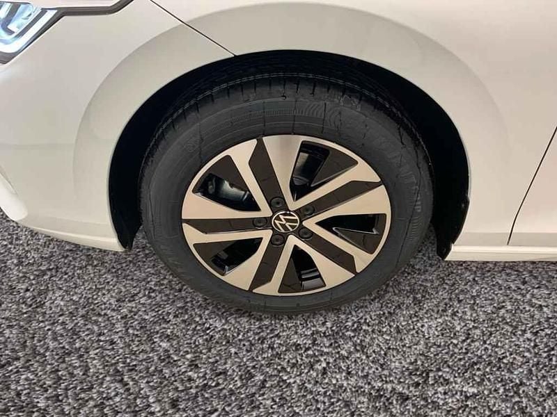 Neu VW Golf VIII 116 PS (85 kW) 2026 Weiß Limousine