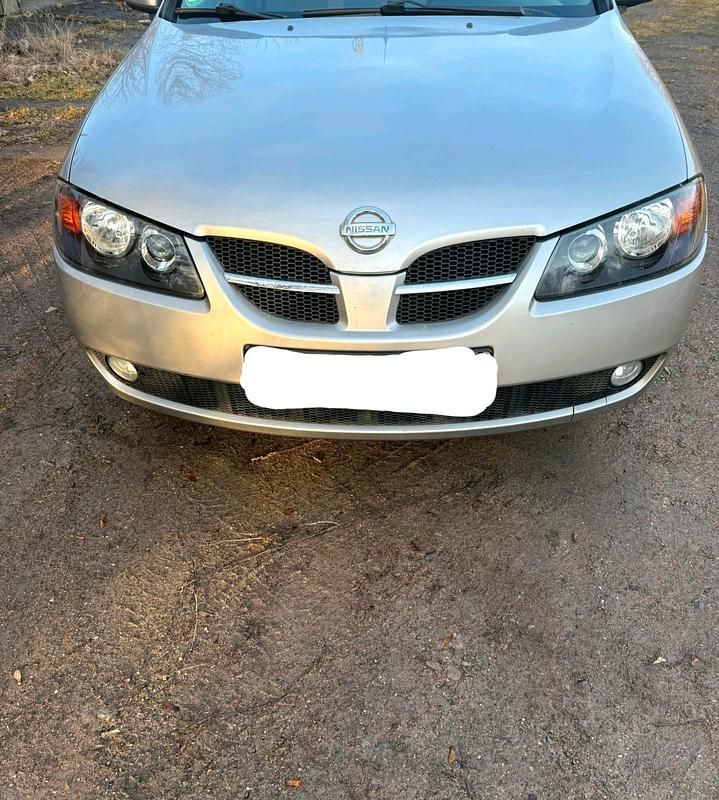 Gebraucht Nissan Almera 98 PS (72 kW) 2004 Grau Kleinwagen