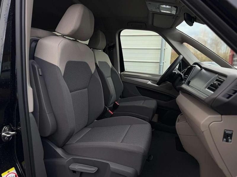 Neu VW Multivan Business 150 PS (110 kW) 2026 Deep black perleffekt Van