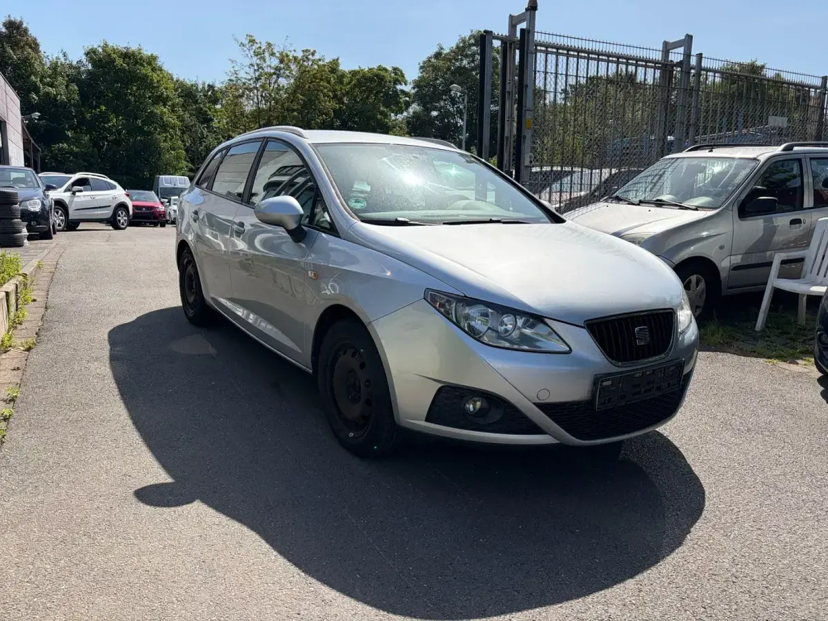Gebraucht Seat Ibiza ST Style 86 PS (63 kW) 2010 Silber Kombi