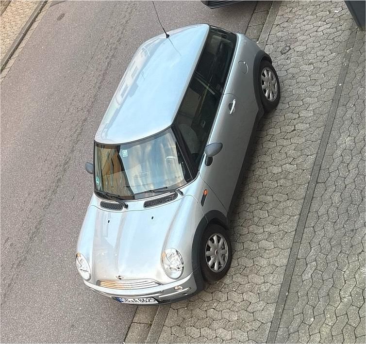 Silber Gebraucht 2003 Mini Cooper Kleinwagen | 2.699 € - Bild 1/3