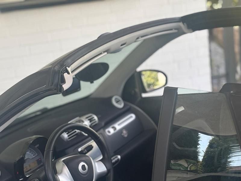 Silber Gebraucht 2011 Smart ForTwo Cabrio Cabrio | 6.750 € (Fairer Preis) - Bild 1/4