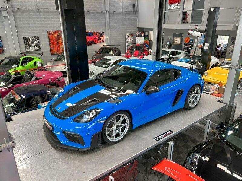 Blau Gebraucht 2023 Porsche 718 | 204.900 € - Bild 1/4