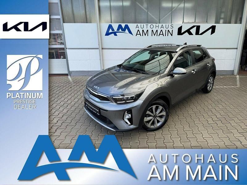 Grau Gebraucht 2024 Kia Stonic Vision SUV | 20.290 € (Guter Preis) - Bild 1/3