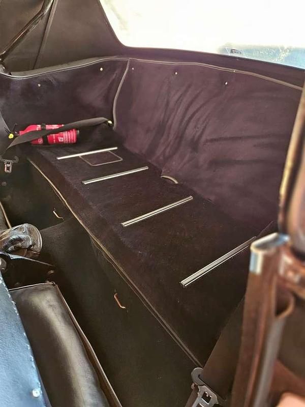 Gebraucht Alfa Romeo 2000 126 PS (92 kW) 1982 Schwarz Cabrio