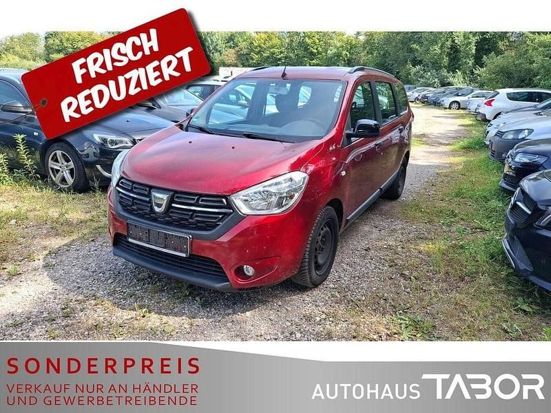 Gebraucht Dacia Lodgy Comfort 102 PS (75 kW) 2019 Fusionrot Van / Kleinbus