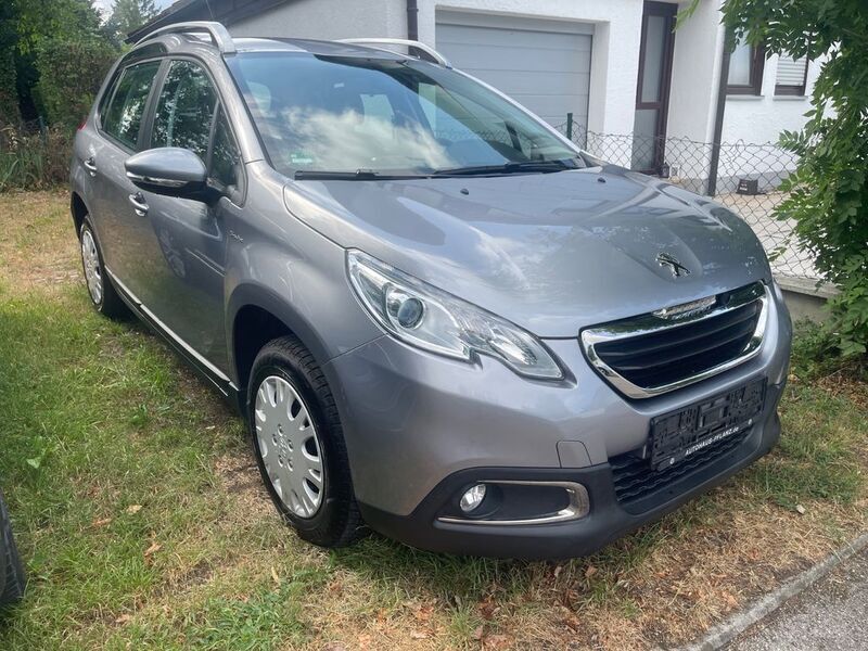 Silber Gebraucht 2016 Peugeot 2008 Active SUV | 9.890 € (Guter Preis) - Bild 1/4