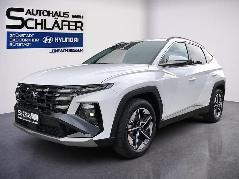 Atlas white / sol Gebraucht 2024 Hyundai Tucson Trend SUV | 32.480 € (Fairer Preis) - Bild 1/4