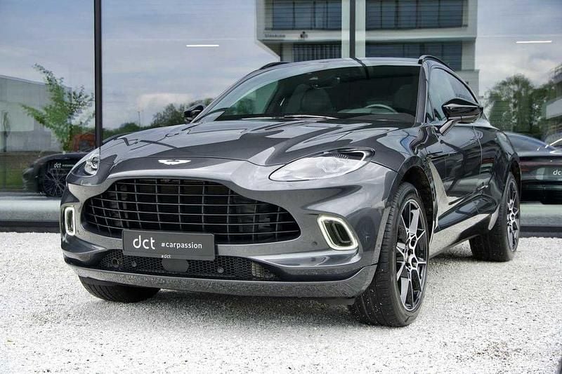 Grau Gebraucht 2020 Aston Martin DBX SUV | 133.900 € (Teuer) - Bild 1/4