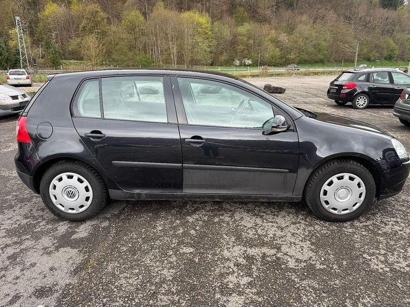 Gebraucht VW Golf V Trendline 75 PS (55 kW) 2004 Schwarz Kleinwagen