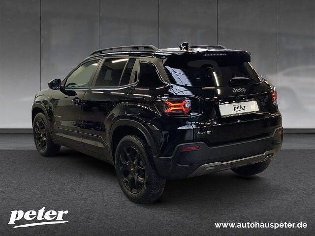 Neu Jeep Avenger North 146 PS (107 kW) 2026 Volcano black SUV