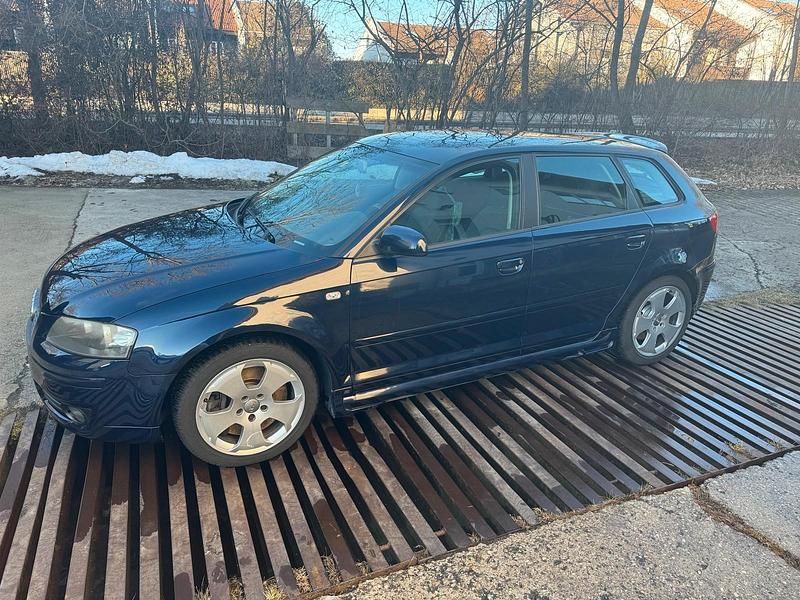 Gebraucht Audi A3 250 PS (183 kW) 2006 Blau Kleinwagen