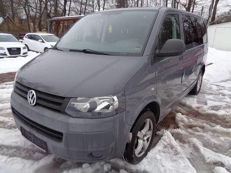 Gebraucht VW Caravelle 179 PS (131 kW) 2010 Grau Van / Kleinbus