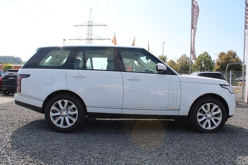 Gebraucht Land Rover Range Rover Vogue 258 PS (189 kW) 2014 Weiß SUV