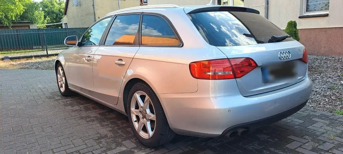 Gebraucht Audi A4 Attraction 143 PS (105 kW) 2008 Silber Kombi