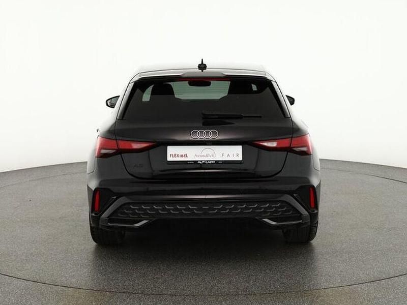 Neu Audi A3 S-Line 150 PS (110 kW) 2025 Schwarz Limousine
