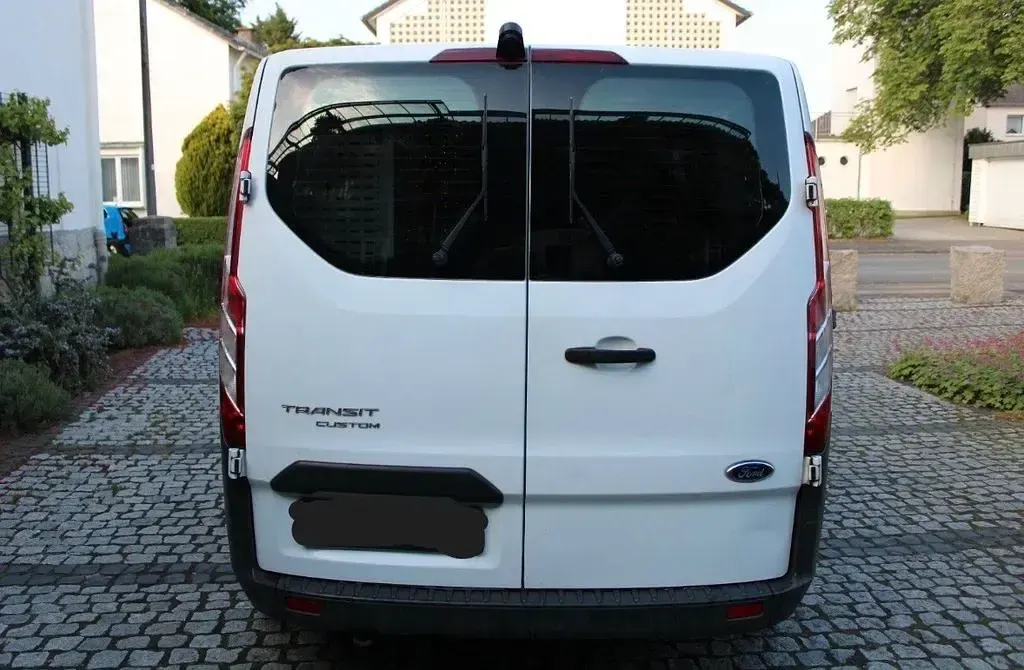 Gebraucht Ford Transit Custom 101 PS (74 kW) 2016 Weiß Van / Kleinbus