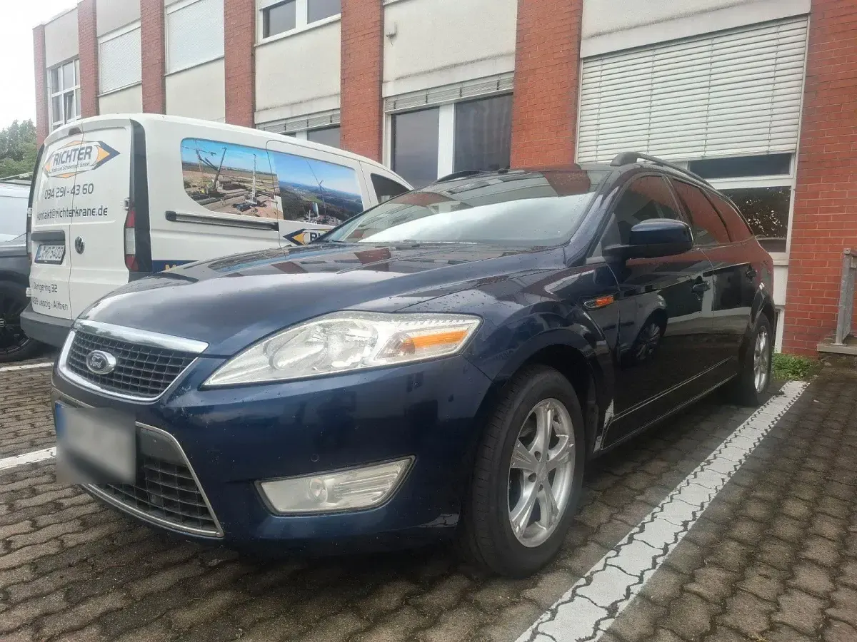Gebraucht Ford Mondeo Titanium 140 PS (102 kW) 2009 Blau Kombi