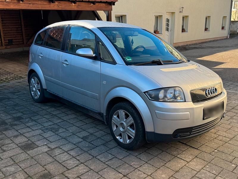 Silber Gebraucht 2001 Audi A2 Kleinwagen | 2.600 € (Fairer Preis) - Bild 1/4
