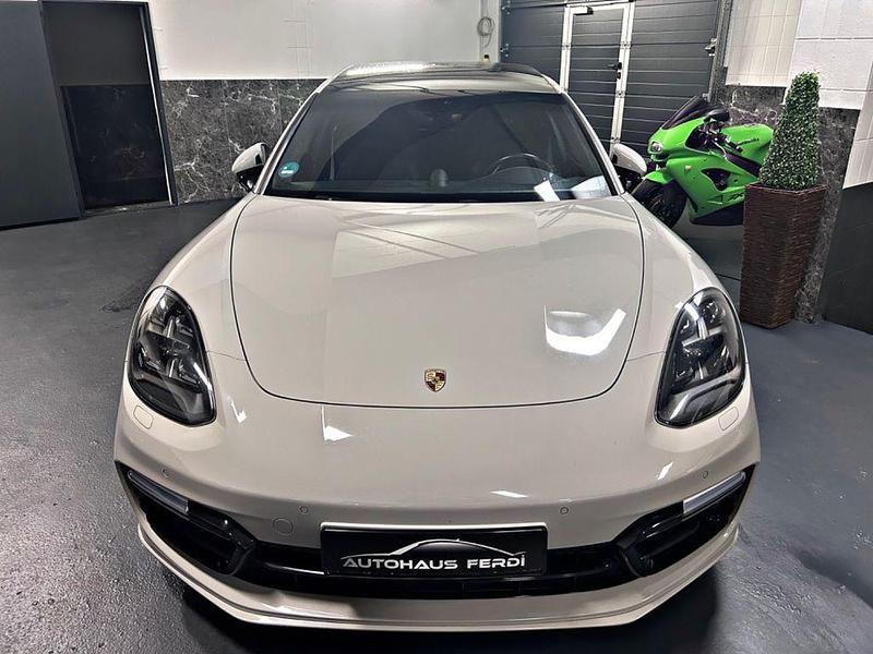 Gebraucht Porsche Panamera 4 460 PS (338 kW) 2019 Grau Limousine
