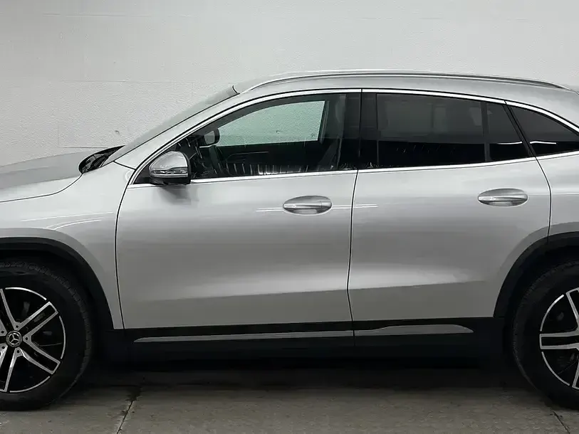 Gebraucht Mercedes GLA220 Progressive 258 PS (189 kW) 2021 Silber SUV
