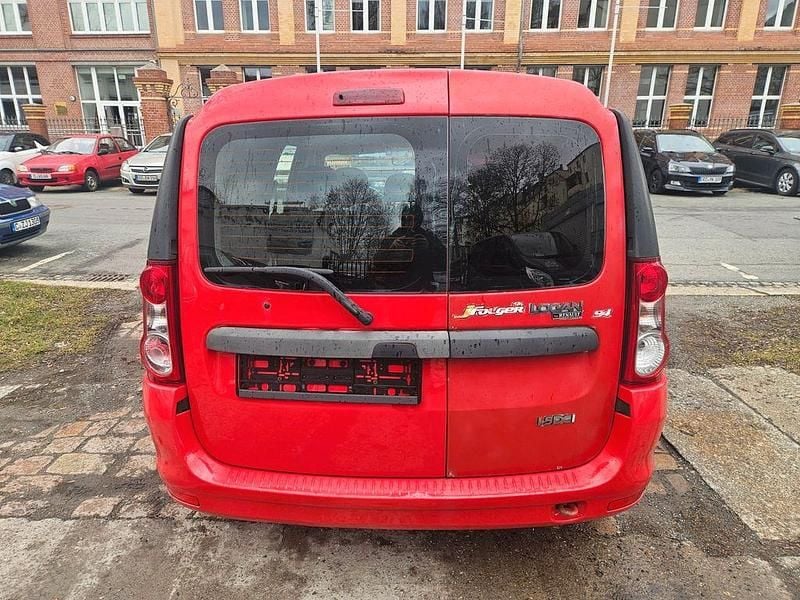 Gebraucht Dacia Logan MCV Ambiance 75 PS (55 kW) 2008 Rot Kombi