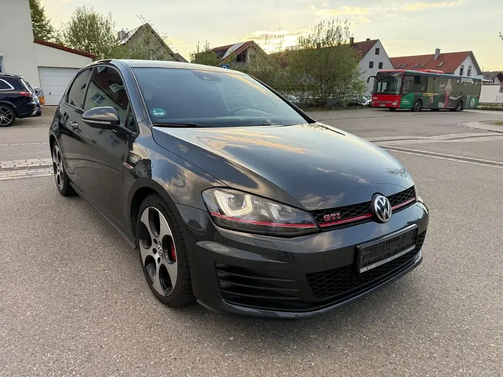 Gebraucht VW Golf VII GTI 230 PS (169 kW) 2016 Grau Limousine