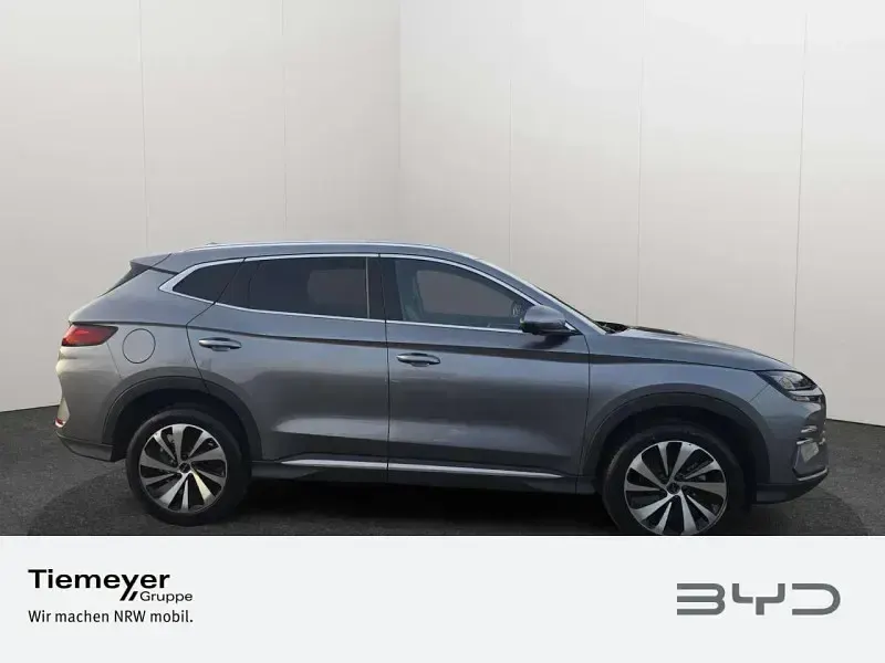 Neu BYD Seal U Boost 218 PS (160 kW) 2026 Grau SUV