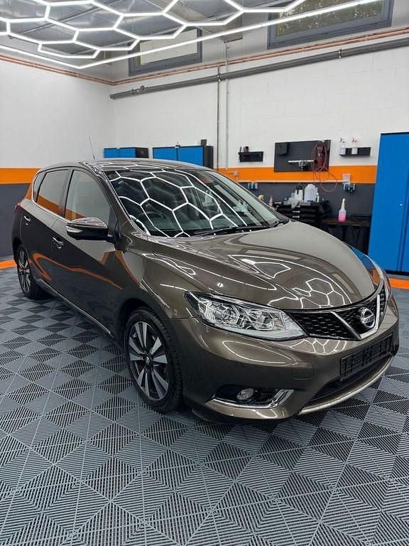 Gebraucht Nissan Pulsar Tekna 110 PS (80 kW) 2015 Gold Kleinwagen