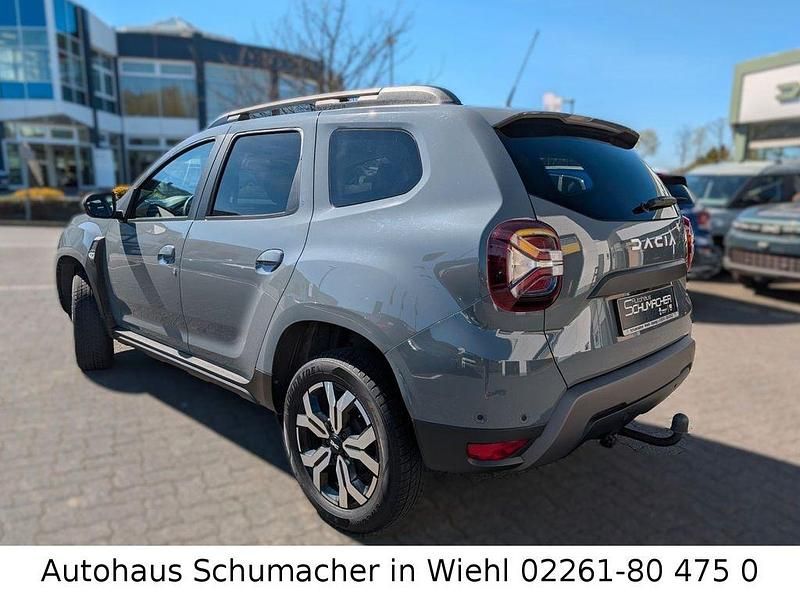 Gebraucht Dacia Duster Journey 131 PS (96 kW) 2023 Grau SUV
