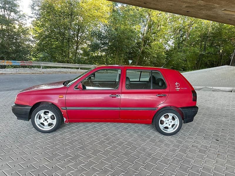 Gebraucht VW Golf III 60 PS (44 kW) 1994 Rot Kleinwagen