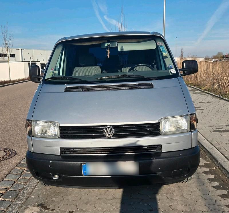 Gebraucht VW Transporter 102 PS (75 kW) 2001 Silber Van