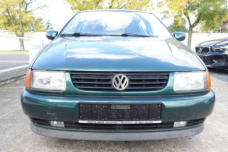 Gebraucht VW Polo 60 PS (44 kW) 1999 Grün Limousine